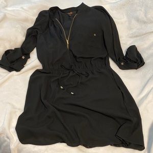 Large Guess black flowing dress